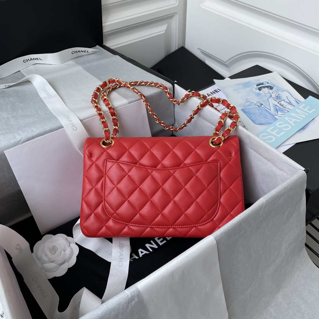 Chanel A01113 Flap Handbag Classic Bag Red Lambskin Gold | chanel a01113 flap handbag classic bag lambskin red gold 009