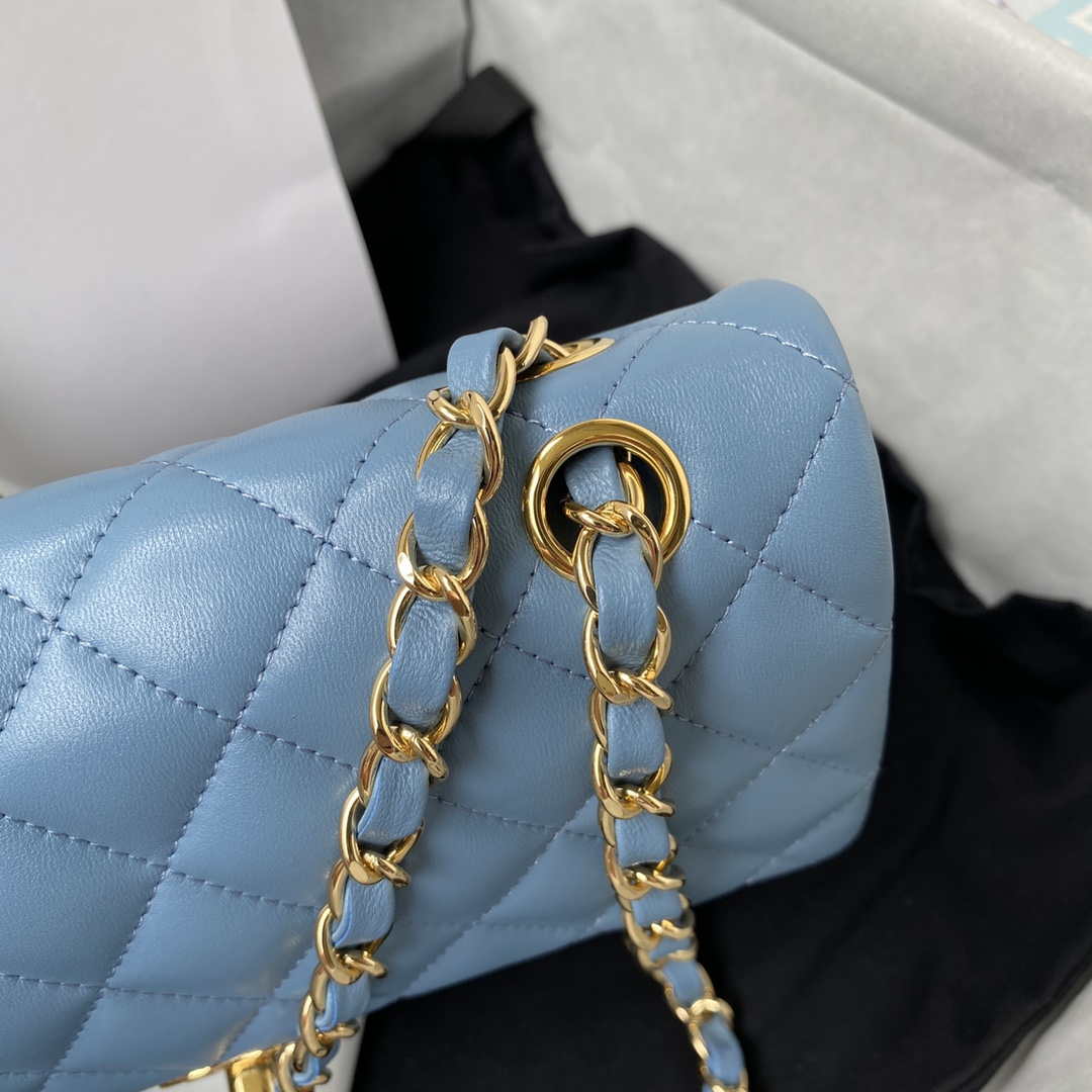 Chanel A01113 Flap Handbag Classic Bag Lambskin Sky Blue Gold | chanel a01113 flap handbag classic bag lambskin sky blue gold 004