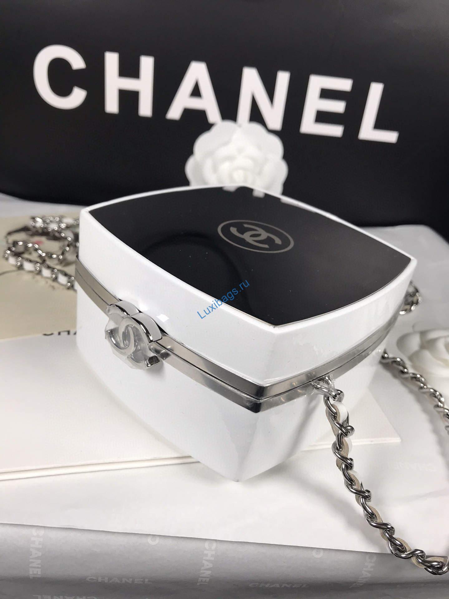 Chanel AP2398 Small Vanity Case Acrylic Black | chanel ap2398 small vanity case acrylic black 0006