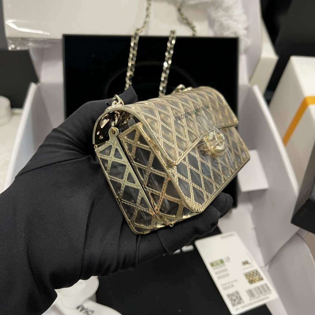 Chanel AS2535 Mini Evening Bag Gold-Tone Metal & Lambskin | chanel as2535 mini evening bag gold tone metal lambskin 005