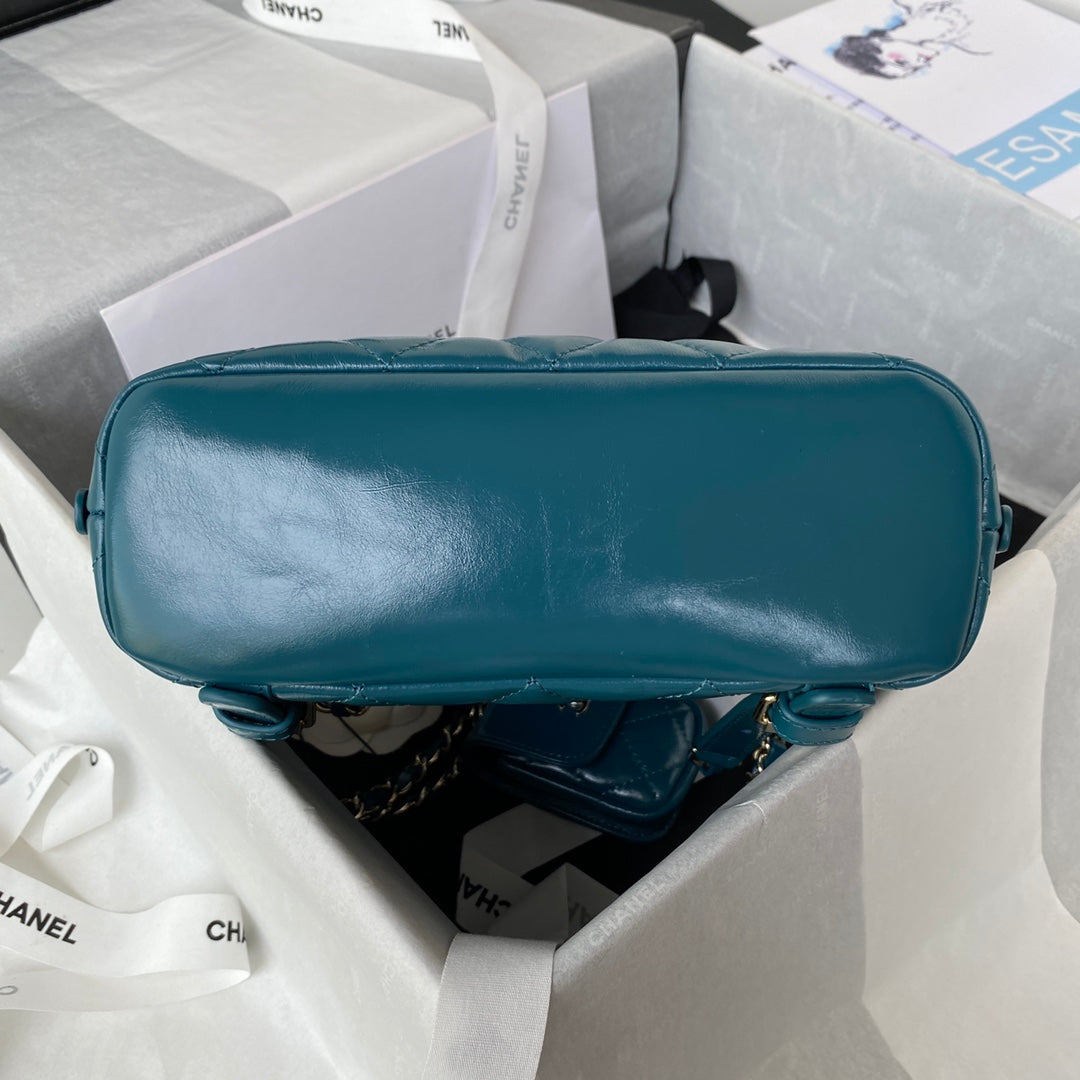 Chanel AS3332 Backpack Shiny Calfskin Bag Blue | chanel as3332 backpack shiny calfskin bag blue 005