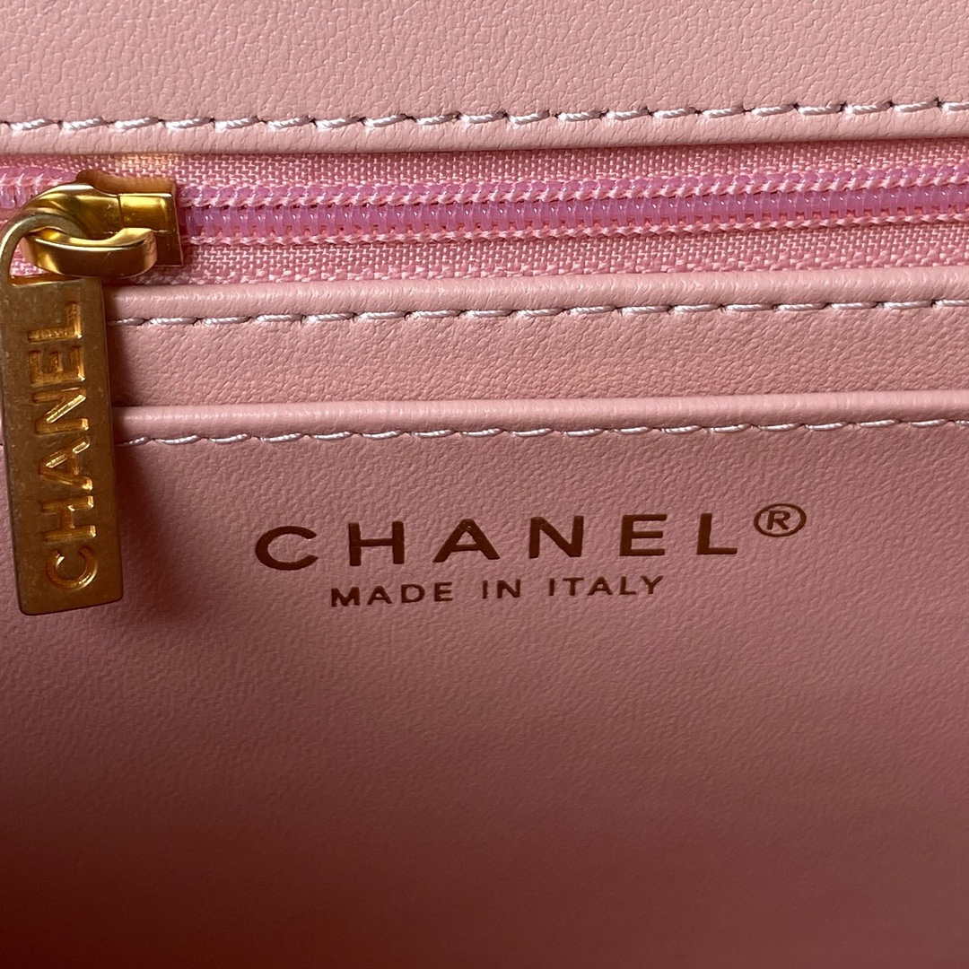 Chanel AS3432 Small Flap Bag Velvet Enamel & Gold-Tone Metal Pink | chanel as3432 small flap bag velvet enamel gold tone metal pink 008