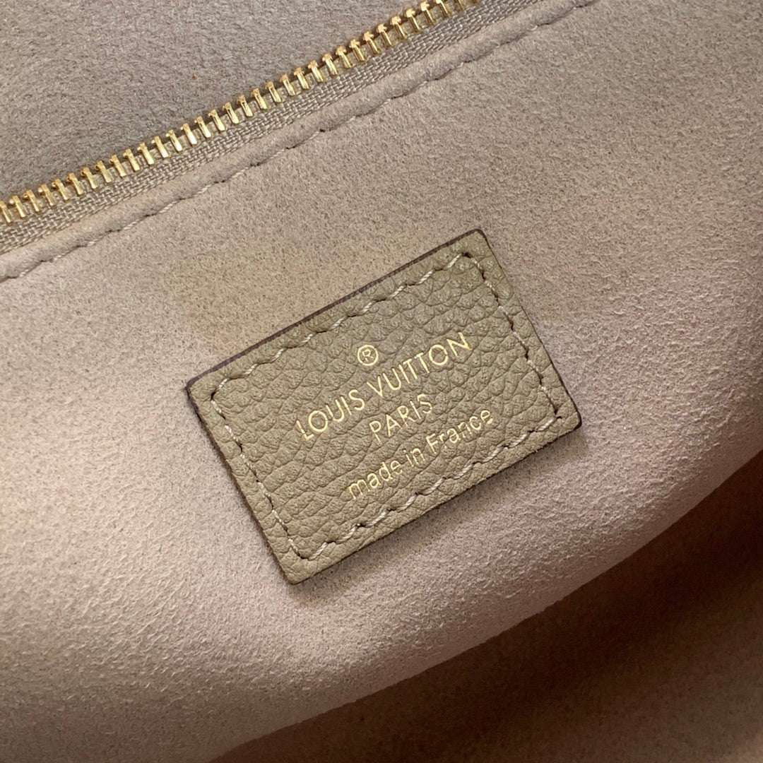 LV M45779 Louis Vuitton Onthego Pm Bag leather Gray | lv m45779 louis vuitton onthego pm bag leather gray 007