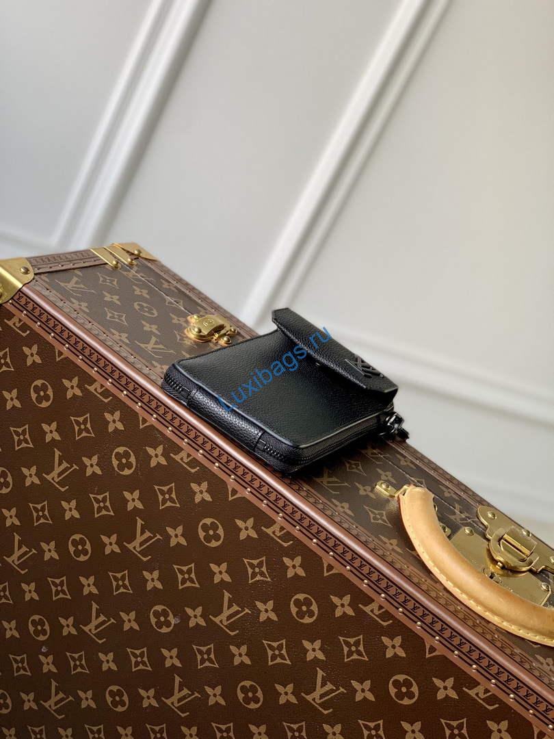 LV M57089 Louis Vuitton Phone Pouch Black | lv m57089 louis vuitton phone pouch black 006