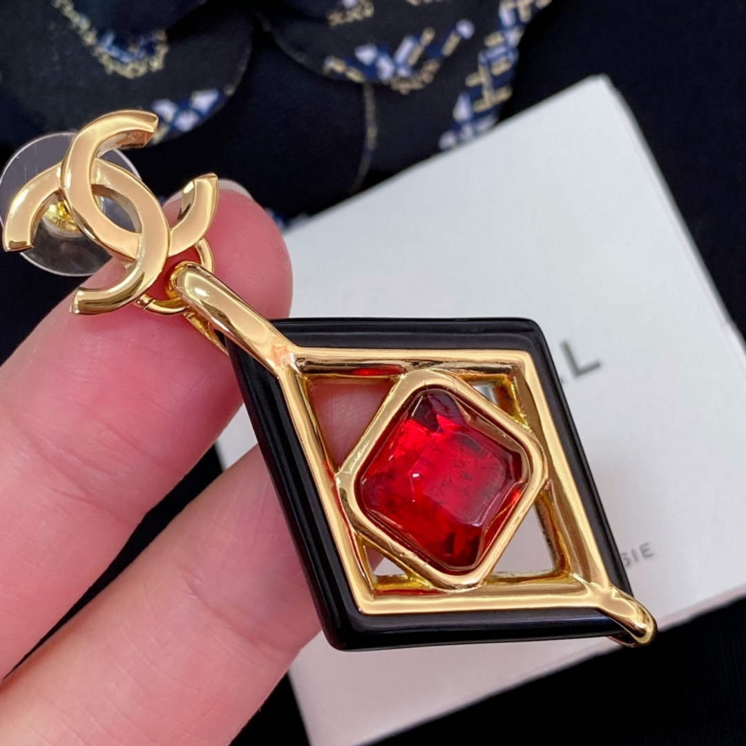Chanel AB9530 Earring Designer Jewelry CC31669 | chanel ab9530 earring designer jewelry cc31669 6