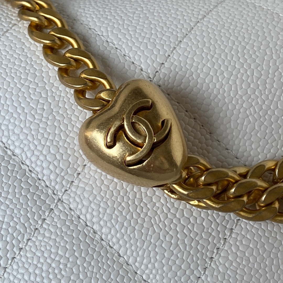 Chanel AS3921 Flap Chain Bag White Calfskin Gold | chanel as3921 flap chain bag white calfskin gold 003
