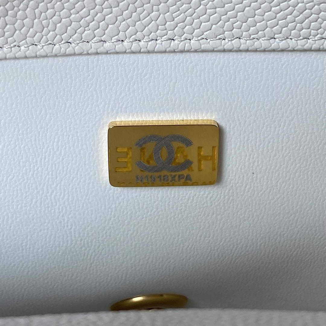 Chanel AS3921 Flap Chain Bag White Calfskin Gold | chanel as3921 flap chain bag white calfskin gold 009