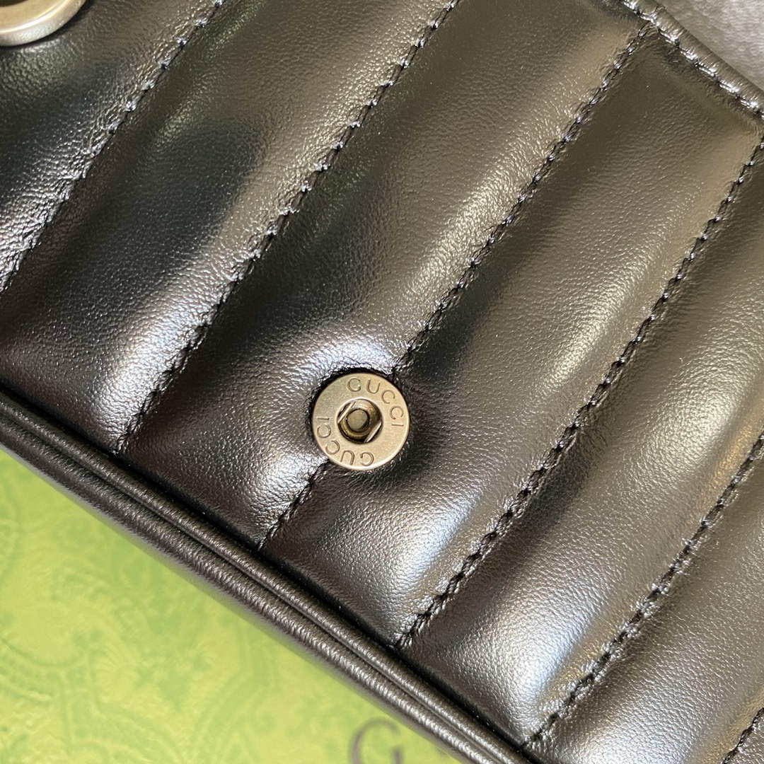 Gucci 476433 GG Marmont Super Mini Bag Black | gucci 476433 gg marmont super mini bag black 7