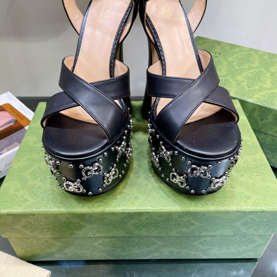 Gucci 719843 Women's Lnterlocking G Studs Sandal G56231 | gucci 719843 womens lnterlocking g studs sandal 12