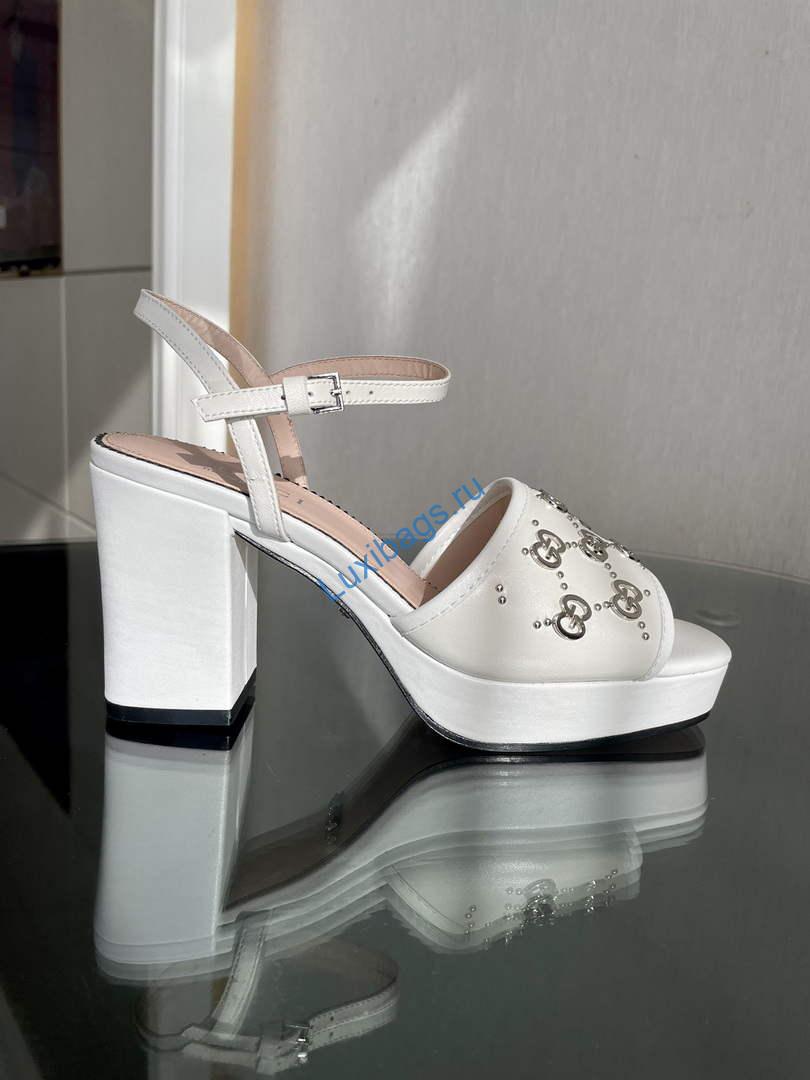 Gucci 719844 Women's Lnterlocking G Studs Sandal G56235 | gucci 719843 womens lnterlocking g studs sandal g56235 3