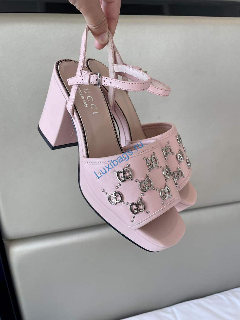 Gucci 719844 Women's Lnterlocking G Studs Sandal G56236 | gucci 719843 womens lnterlocking g studs sandal g56236 6