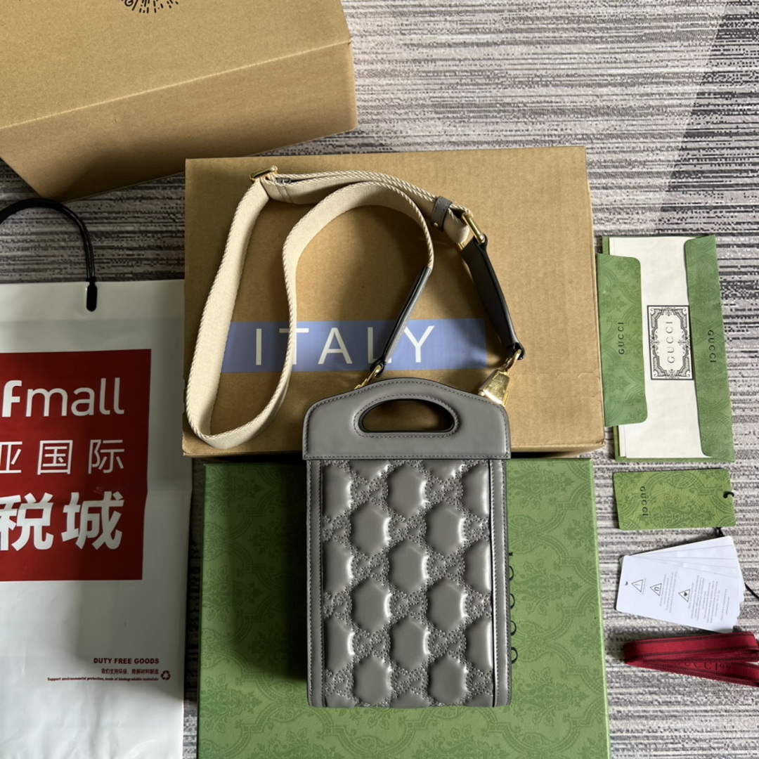 Gucci 723776 GG Matelassé Top Handle Mini Bag Grey | gucci 723776 gg matelasse top handle mini bag grey 2