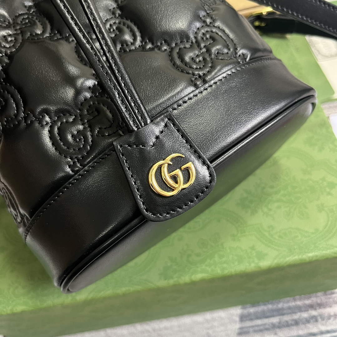 Gucci 728231 GG Matelassé Bucket Bag Black | gucci 728231 gg matelasse bucket bag black 5