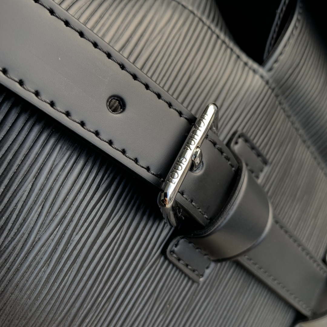 LV M41079 Louis Vuitton Christopher MM Epi Black With Yellow Logo | lv m41079 louis vuitton christopher mm epi black with yellow logo 006