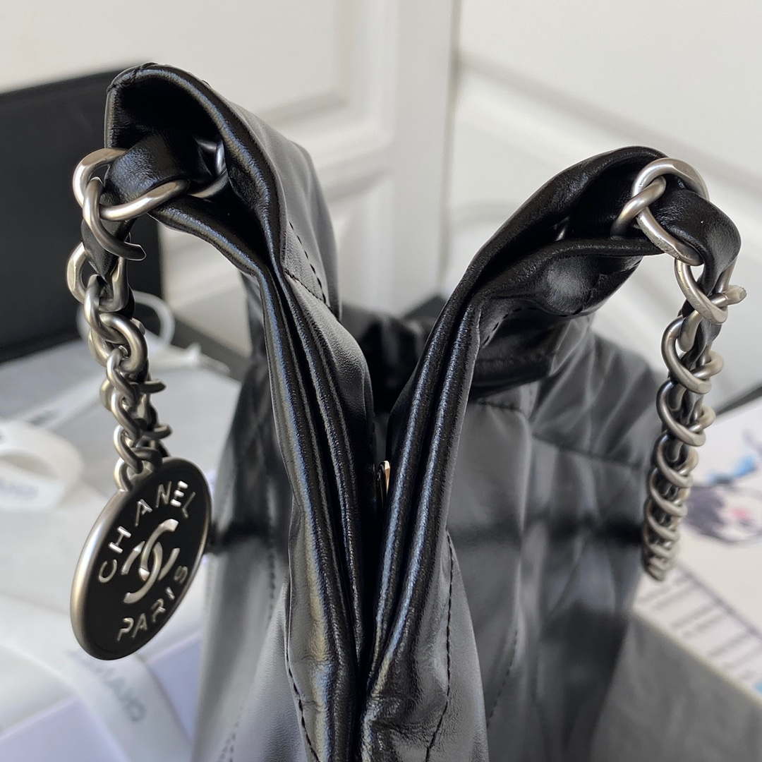 Chanel 22 Handbag Shiny Calfskin Gold AS3261 Black with Silver Logo | chanel 22 handbag shiny calfskin gold as3261 black with silver logo 006