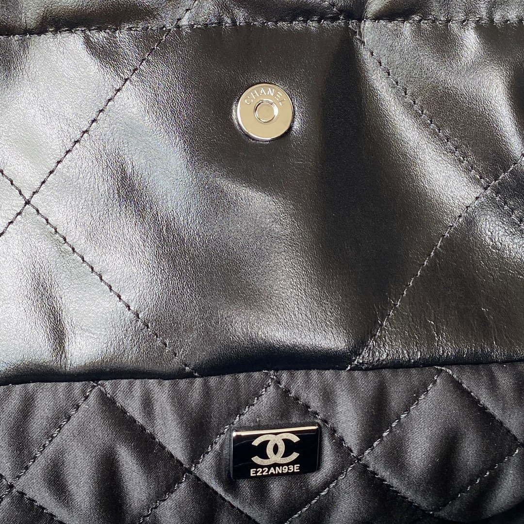 Chanel 22 Small Handbag Shiny Calfskin AS3260 Black with Silver Logo | chanel 22 small handbag shiny calfskin as3260 black with silver logo 008