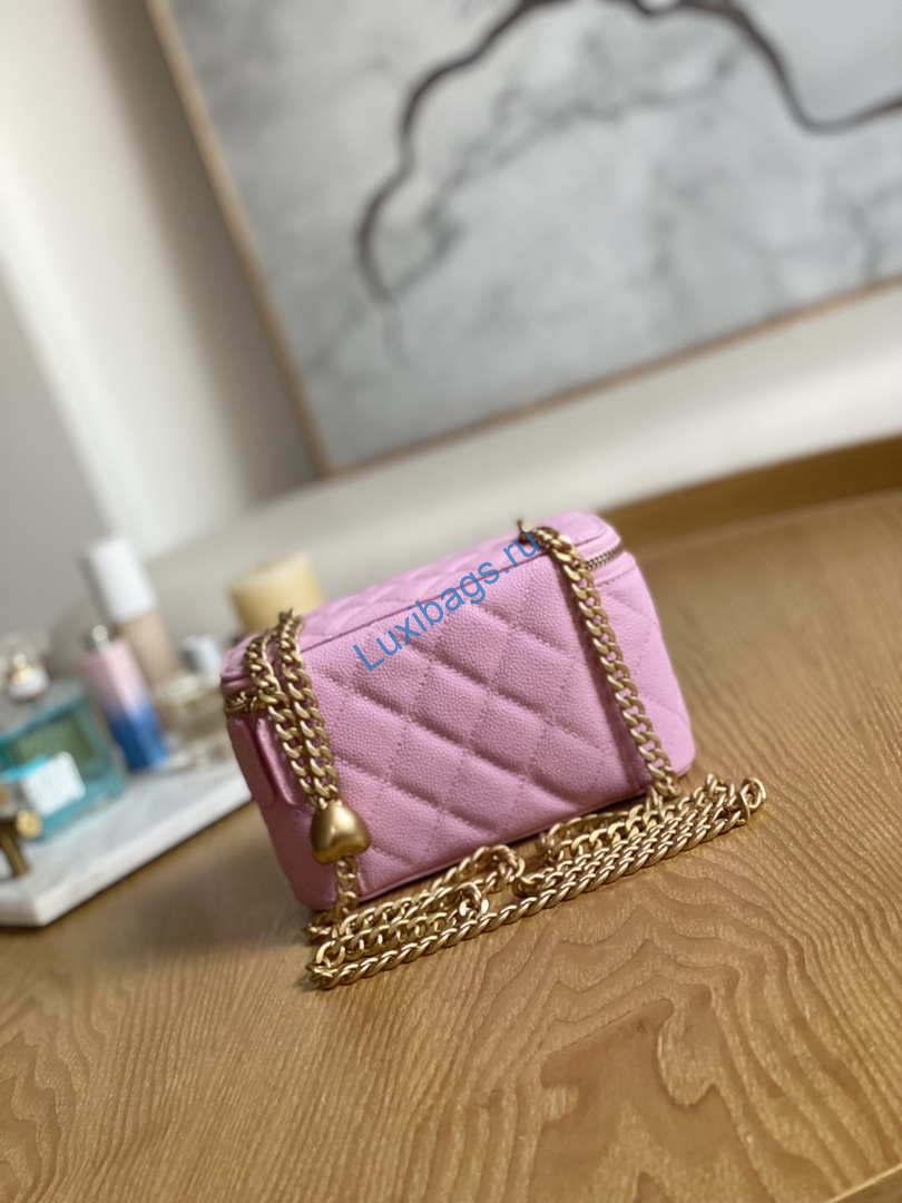 Chanel A68130 Vanity with chain Grained Calfskin Gold Pink | chanel a68130 vanity with chain grained calfskin gold pink 002
