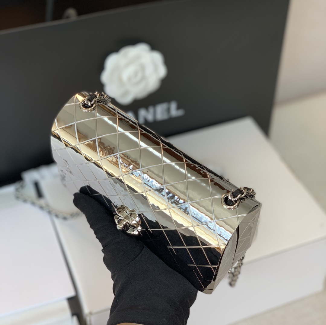 Chanel A8802 EVENING BAG Lambskin Sliver Metal Sliver | chanel a8802 evening bag lambskin silver metal silver 003