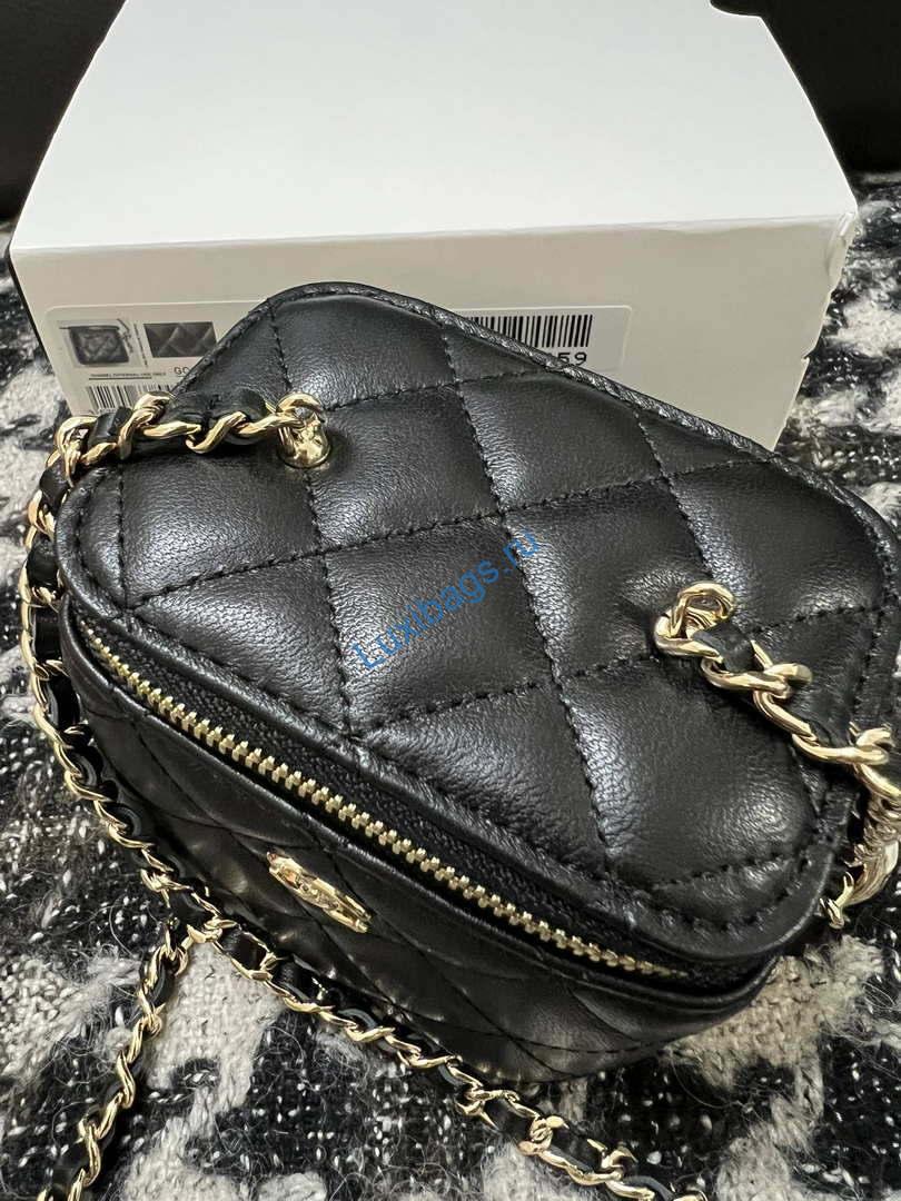 Chanel AP1447 Small Vanity With Chain Calfskin Black | chanel ap1447 small vanity with chain calfskin black 005