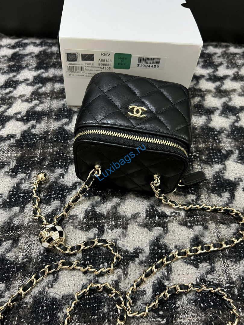 Chanel AP1447 Small Vanity With Chain Calfskin Black | chanel ap1447 small vanity with chain calfskin black 008