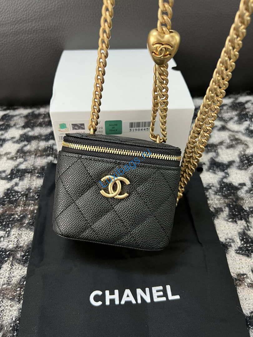 Chanel AP3203 Clutch With Chain Grained Calfskin Black | chanel ap3203 clutch with chain grained calfskin black 015