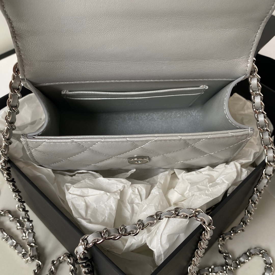 Chanel AP3237 Clutch with chain Lambskin Gold With Handle Bag | chanel ap3237 clutch with chain lambskin gold with handle bag 006
