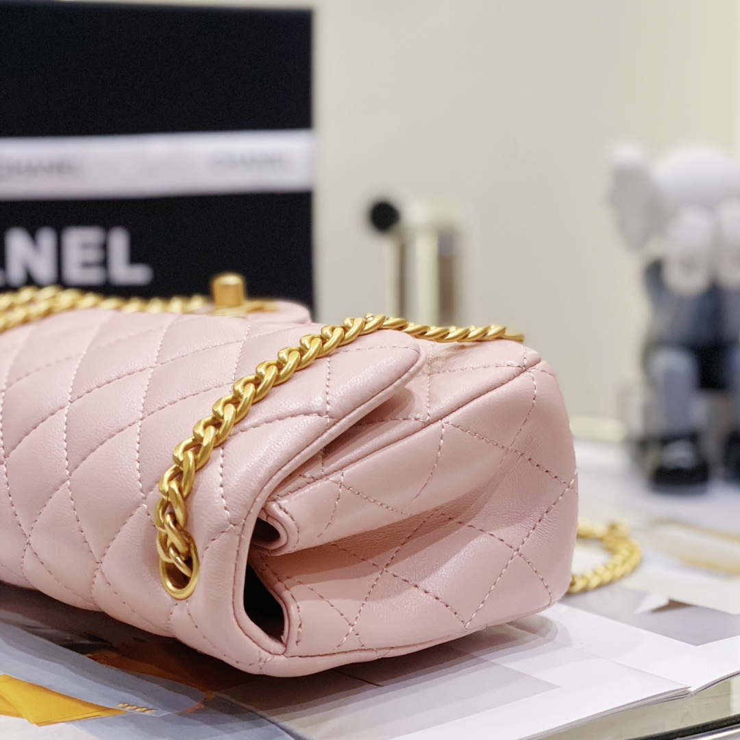 Chanel AS3041 Flap Classic Bag CF Camellia Lambskin Pink Gold | chanel as3041 flap classic bag cf camellia lambskin pink gold 005