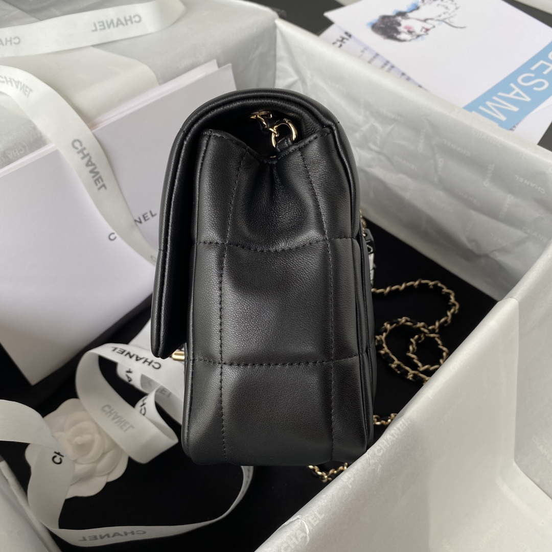 Chanel AS3331 Small Flap 19cm Bag Black Lambskin Gold | chanel as3331 small flap 19cm bag black lambskin gold 014
