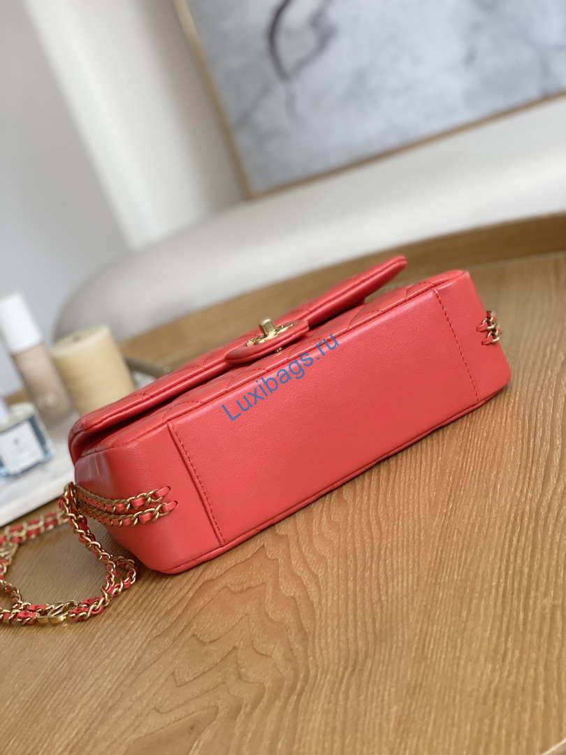 Chanel AS3777 Flap Bag Lambskin & Gold-Tone Metal Red | chanel as3777 flap bag lambskin gold tone metal red 005