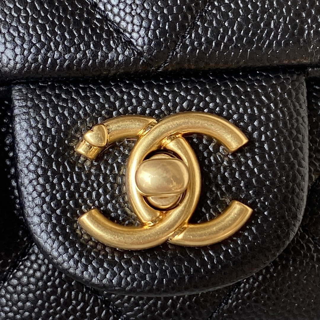 Chanel AS3829 Mini Flap Chain Bag Black Calfskin Gold | chanel as3829 mini flap chain bag black calfskin gold 003