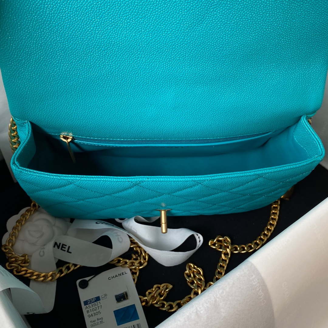 Chanel AS3921 Flap Chain Bag Blue Calfskin Gold | chanel as3829 mini flap chain bag blue calfskin gold 007