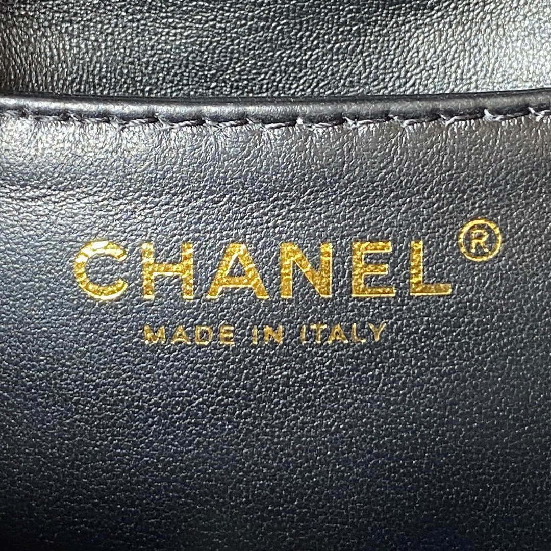 Chanel AS3830 Small Hobo Handbag Black Calfskin Gold | chanel as3830 small hobo handbag black calfskin gold 008