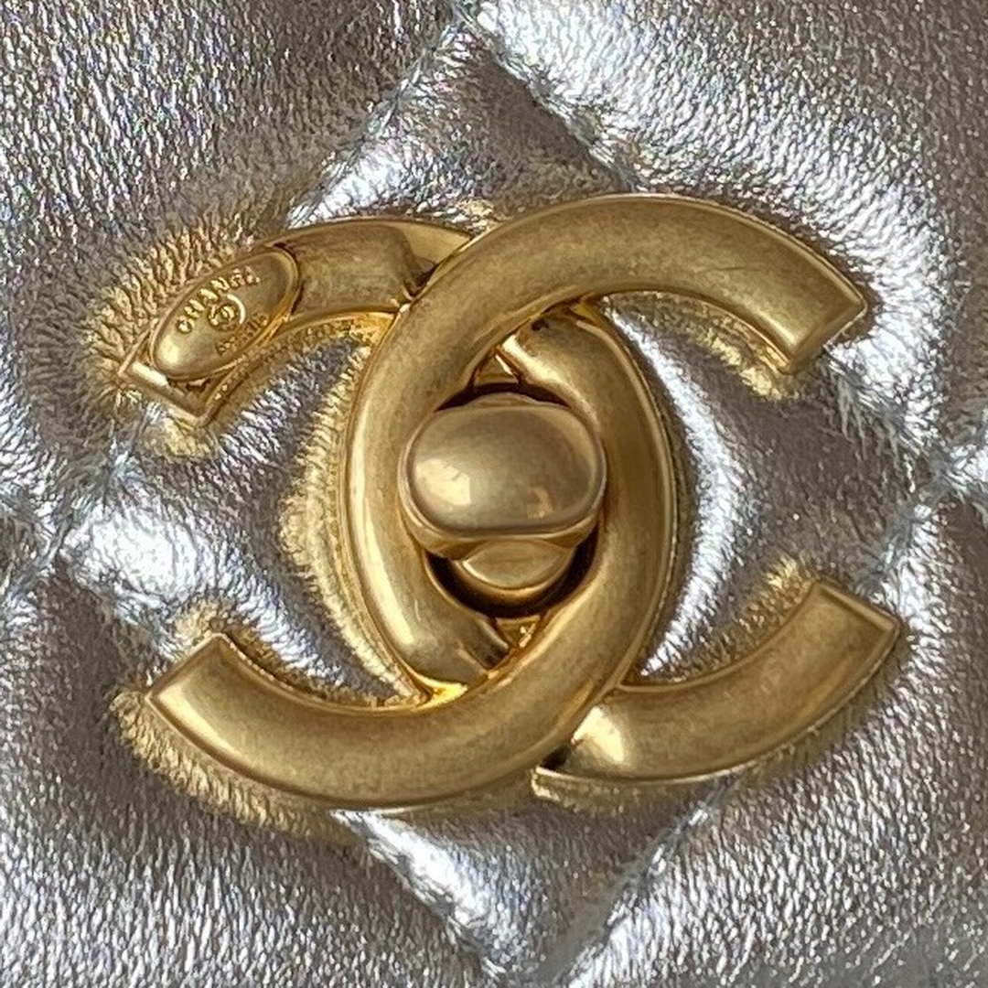 Chanel AS3886 Mini Flap Bag With Top Handle Shiny Silver Calfskin Gold | chanel as3886 mini flap bag with top handle shiny silver calfskin gold 003
