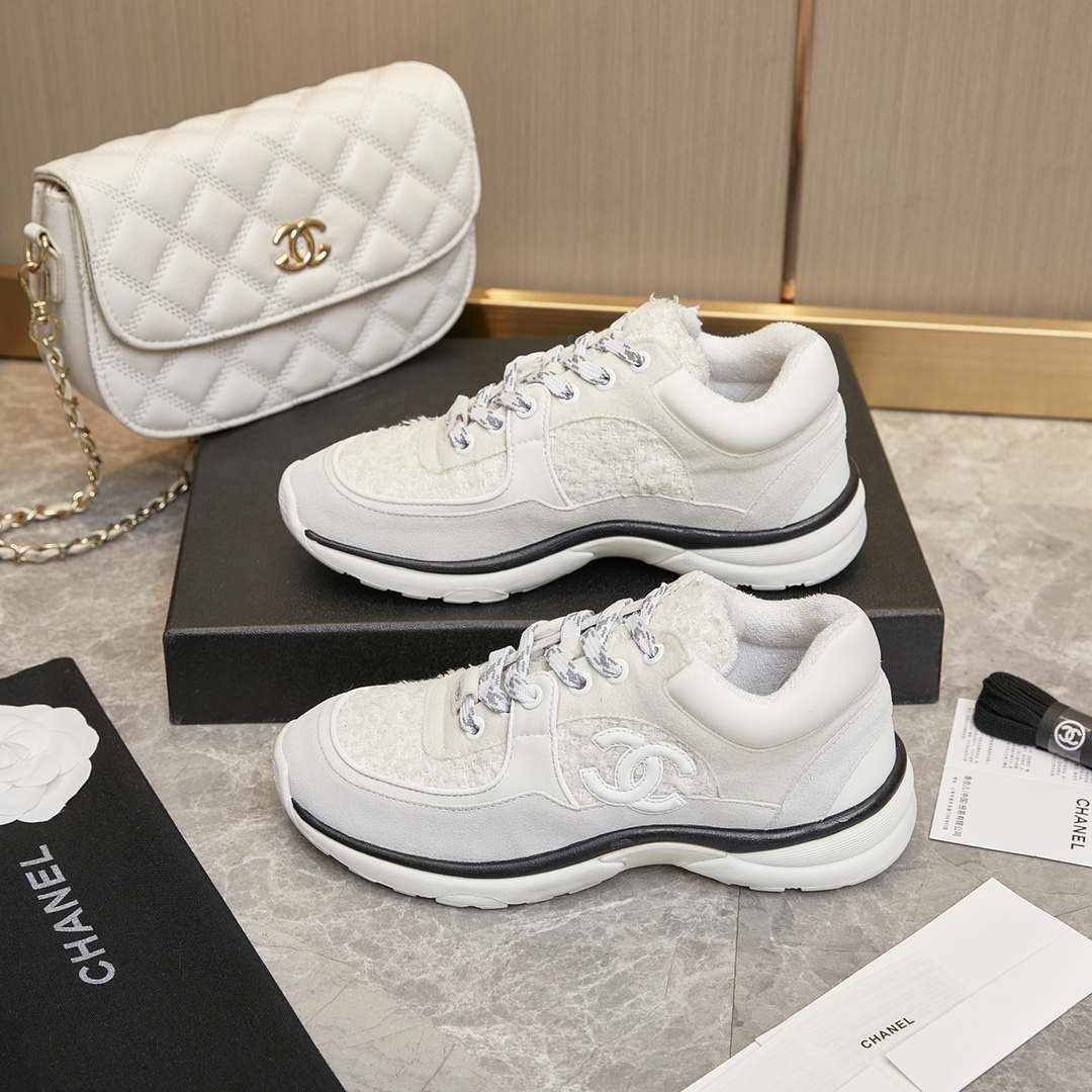 Chanel Men Women's Sneaker Shoes G38753 White | chanel men womens sneaker shoes g38753 white 006