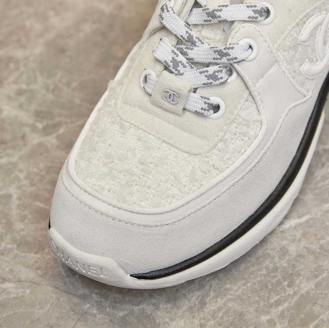 Chanel Men Women's Sneaker Shoes G38753 White | chanel men womens sneaker shoes g38753 white 008