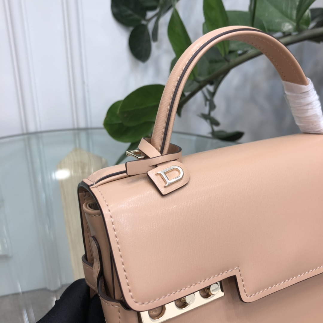 Delvaux AA0617 Tempête Crush Bag milk tea | delvaux aa0617 tempete crush bag light pink 6