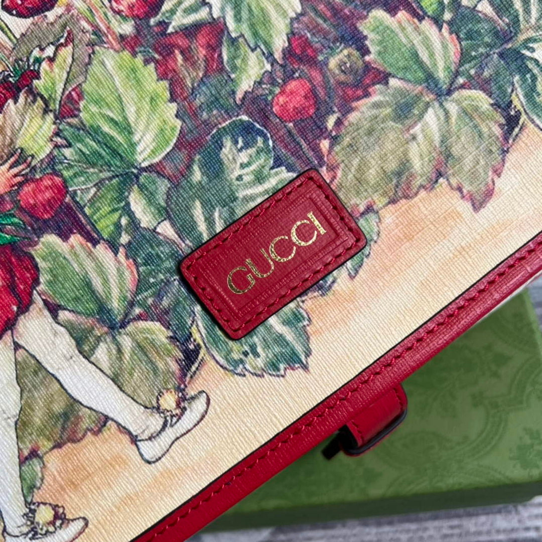 Gucci 664143 Children's Messenger Bag Red | gucci 664143 childrens messenger bag red 5