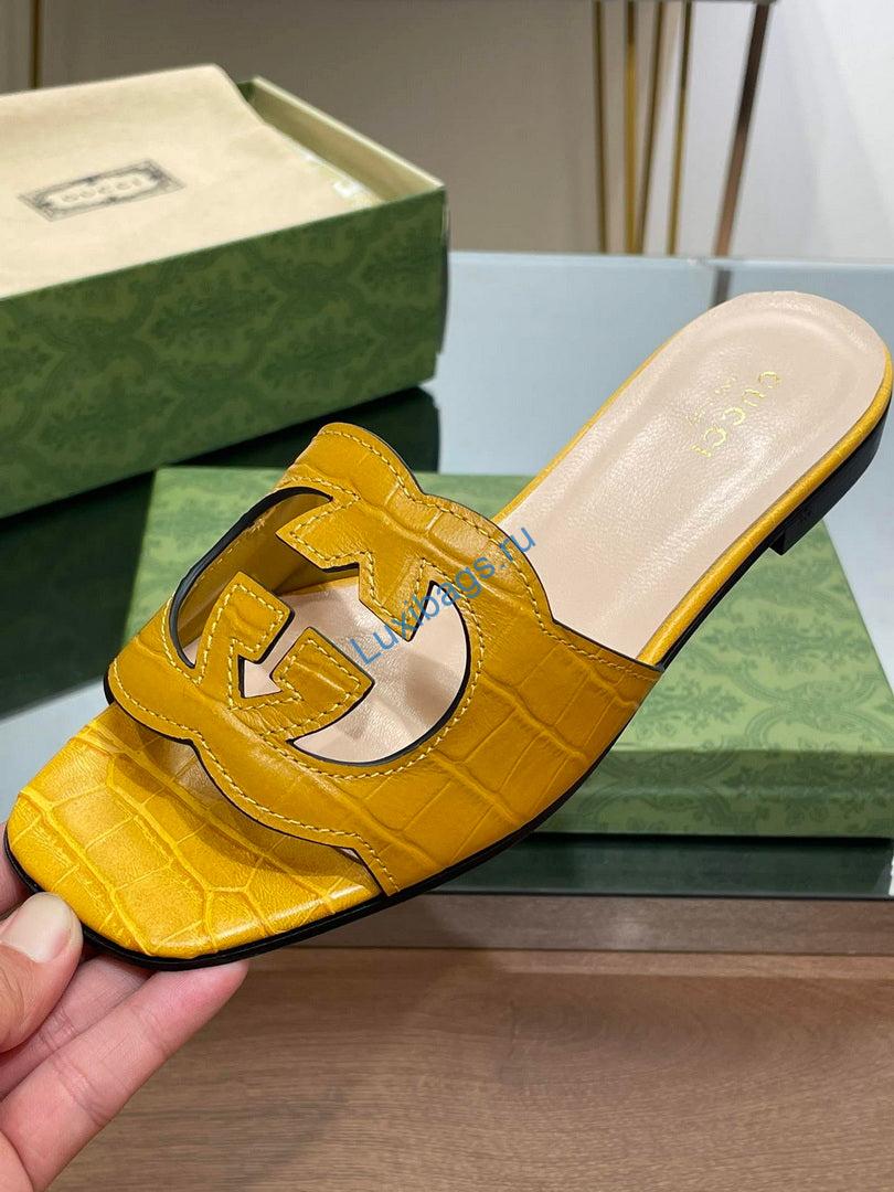 Gucci 694451 Women's Interlocking G cut-out slide sandal G66760 | gucci 694451 womens interlocking g cut out slide sandal g66760 9