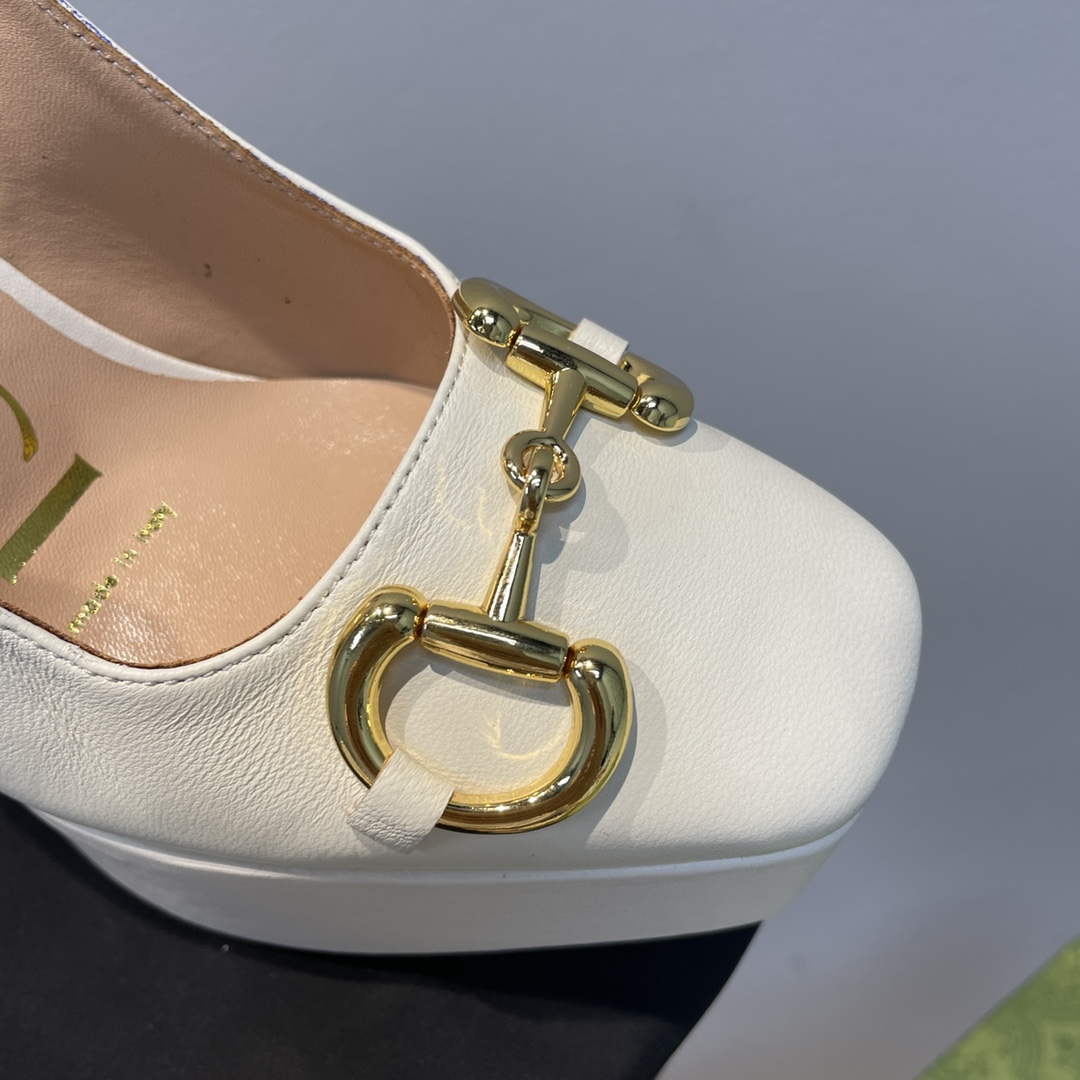 Gucci 723837 Women's high heel pump G66742 | gucci 723837 womens high heel pump g66742 8