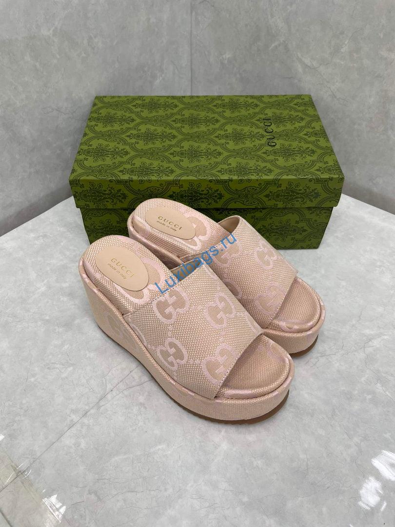 Gucci 730047 Women's jumbo GG platform slide sandal G82364 | gucci 730047 womens jumbo gg platform slide sandal g82364 4