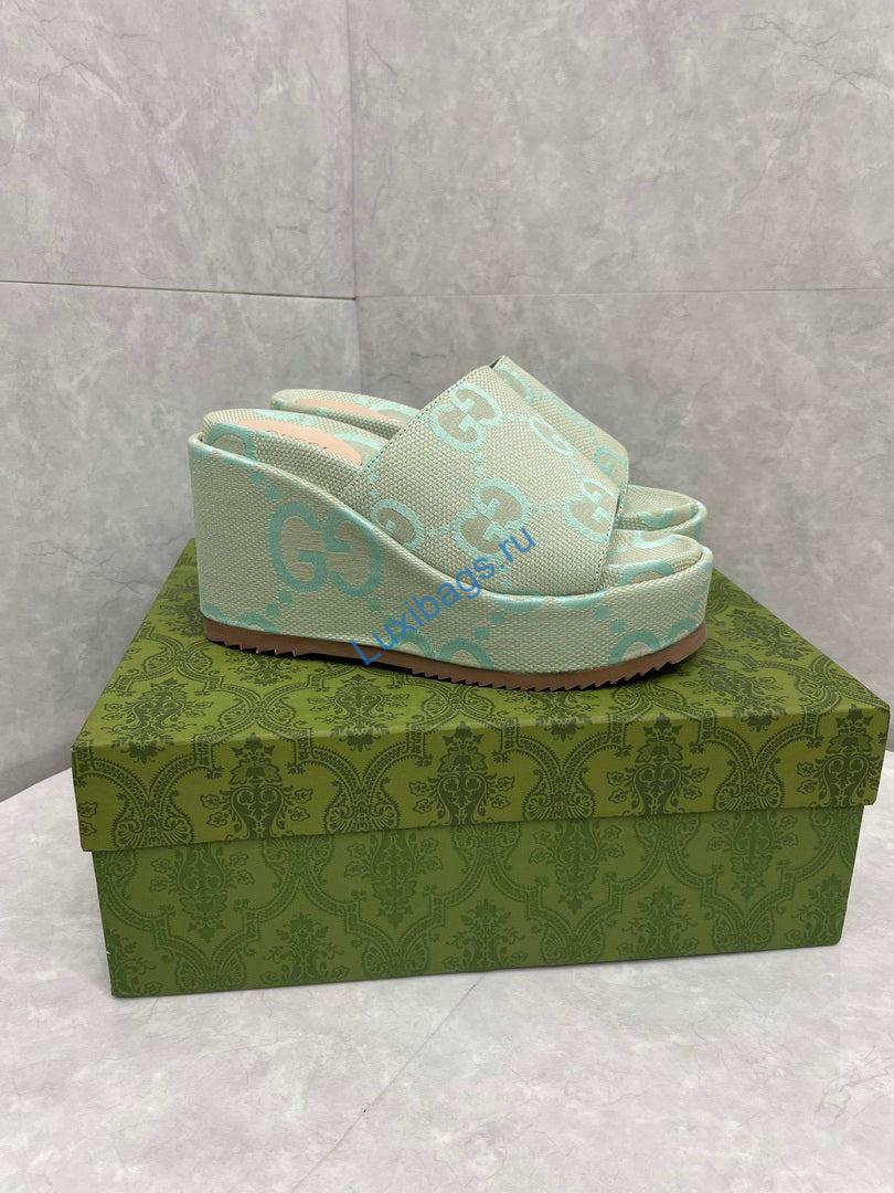 Gucci 730047 Women's jumbo GG platform slide sandal G82365 | gucci 730047 womens jumbo gg platform slide sandal g82365 1