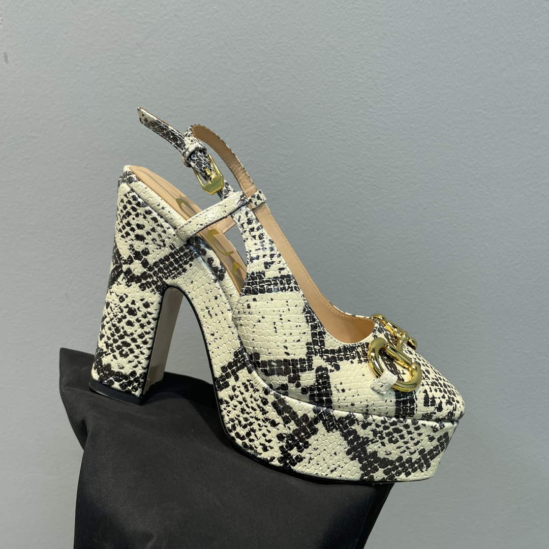 Gucci 723837 Women's python print high heel pump G66746 | gucci723837women spythonprinthighheelpumpg66746 7