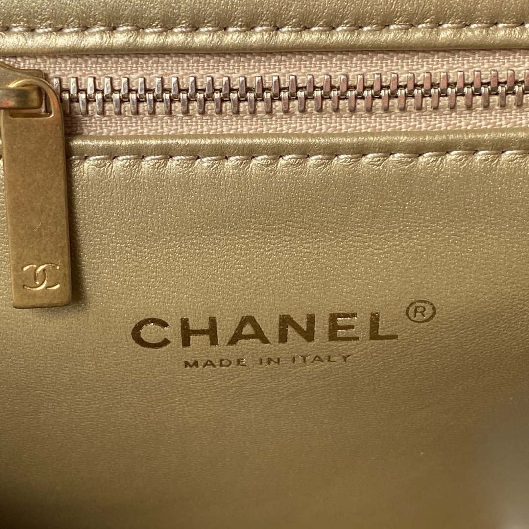 Chanel AS3384 Backpack Chain bag lambskin Black | chanel as3384 backpack chain bag lambskin black 008