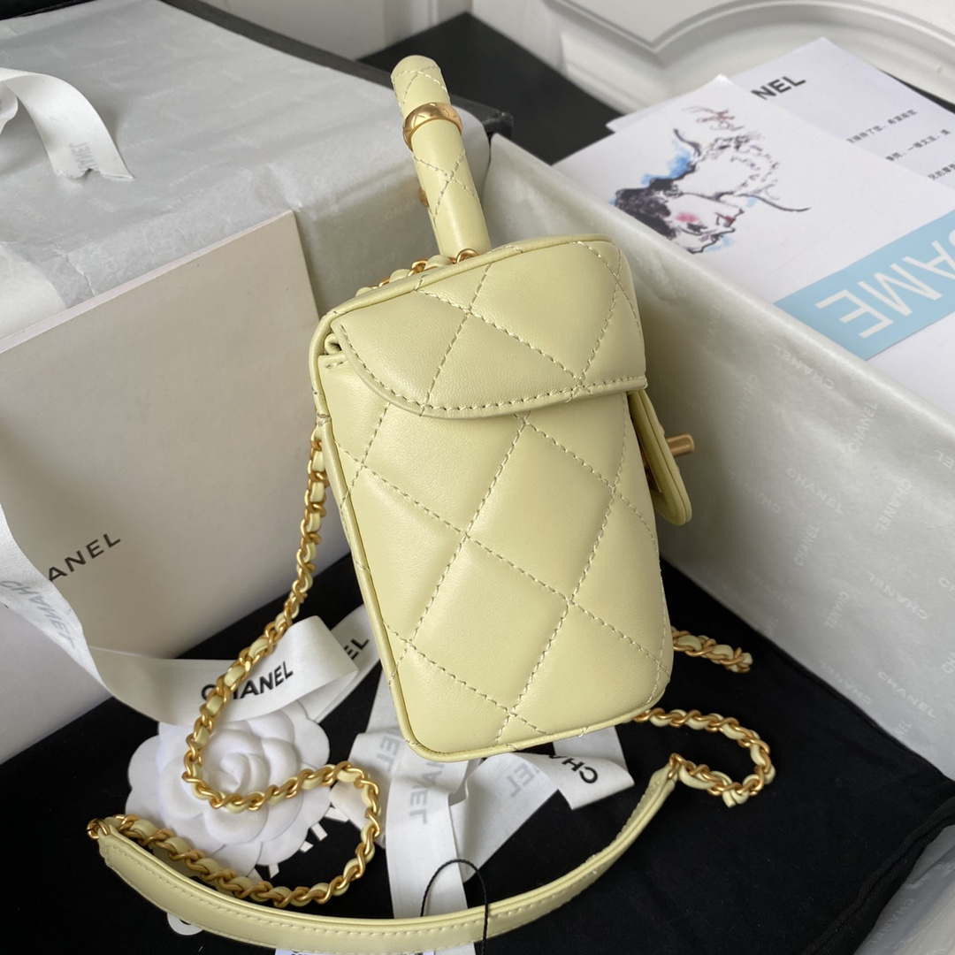 Chanel AS3973 Small Vanity Case Lambskin bag Yellow | chanel as3973 small vanity case lambskin bag with top handle yellow gold 005