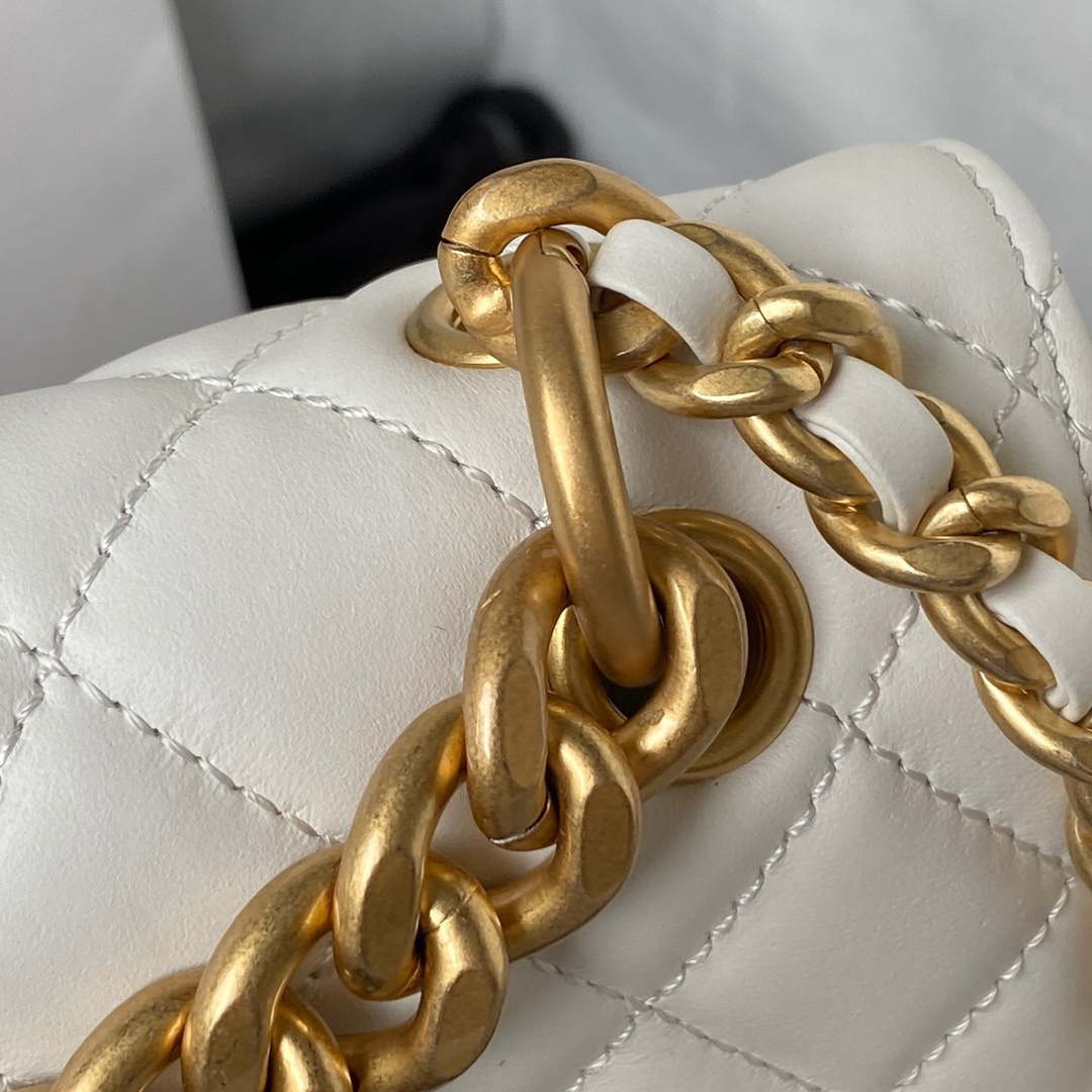 Chanel AS4051 Small Flap Classic Bag CF Lambskin White Gold | chanel as4051 small flap classic bag cf lambskin white gold 003