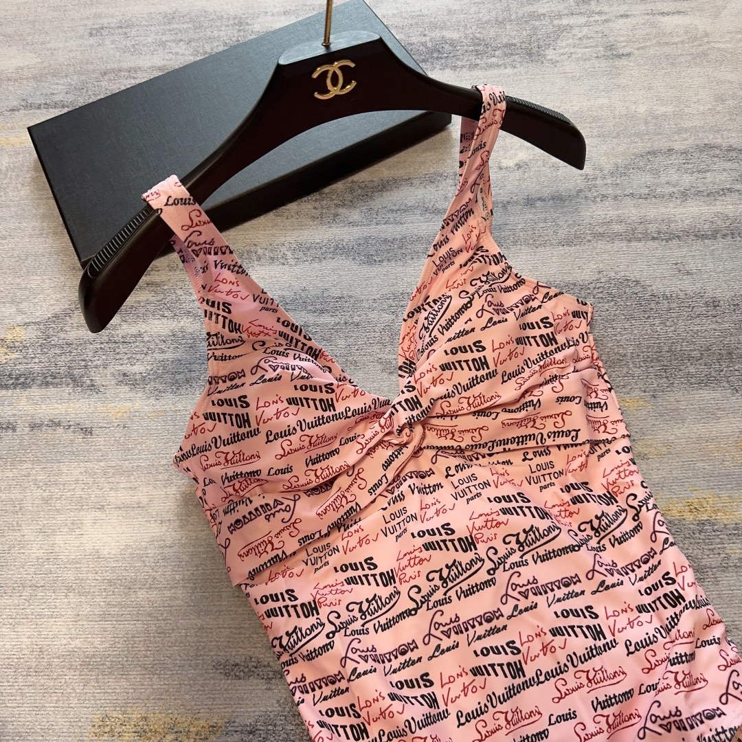 LV 1A9X2H Louis Vuitton Women's Fashion One-Piece Swimsuit L65398 | lv 1a9x2h louis vuitton womens fashion one piece swimsuit l65398 3