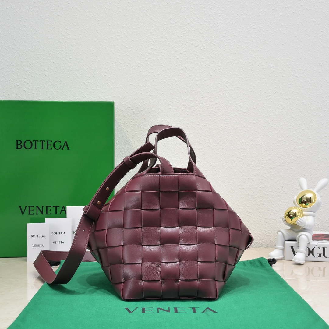 Bottega Veneta BV 7466 Bowling bag Wine Red | bottega veneta bv 7466 bowling bag wine red 003