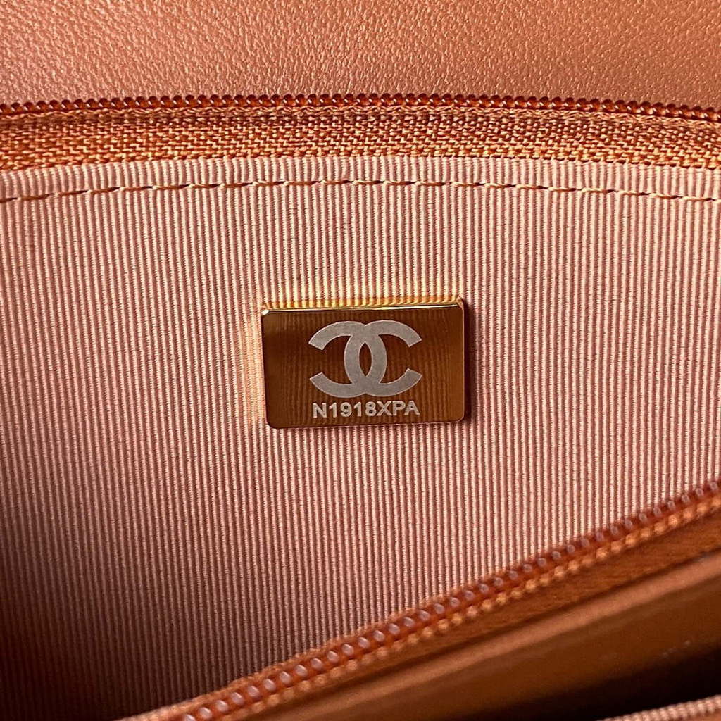 Chanel AP3424 Woc Mini Flap Bag Lambskin Caramel | chanel ap3424 woc mini flap bag lambskin caramel 007
