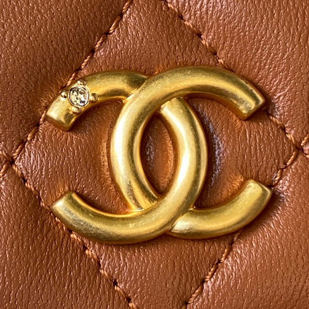 Chanel AP3426 Woc Mini Flap Bag Lambskin 17cm Brown | chanel ap3426 woc mini flap bag lambskin 17cm brown 003