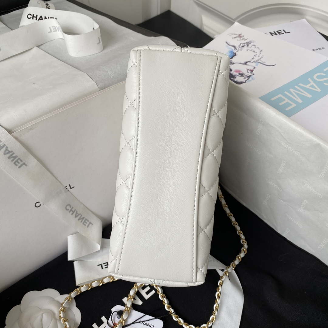 Chanel AS3429 Lambskin Bag White | chanel as3429 lambskin bag white 004